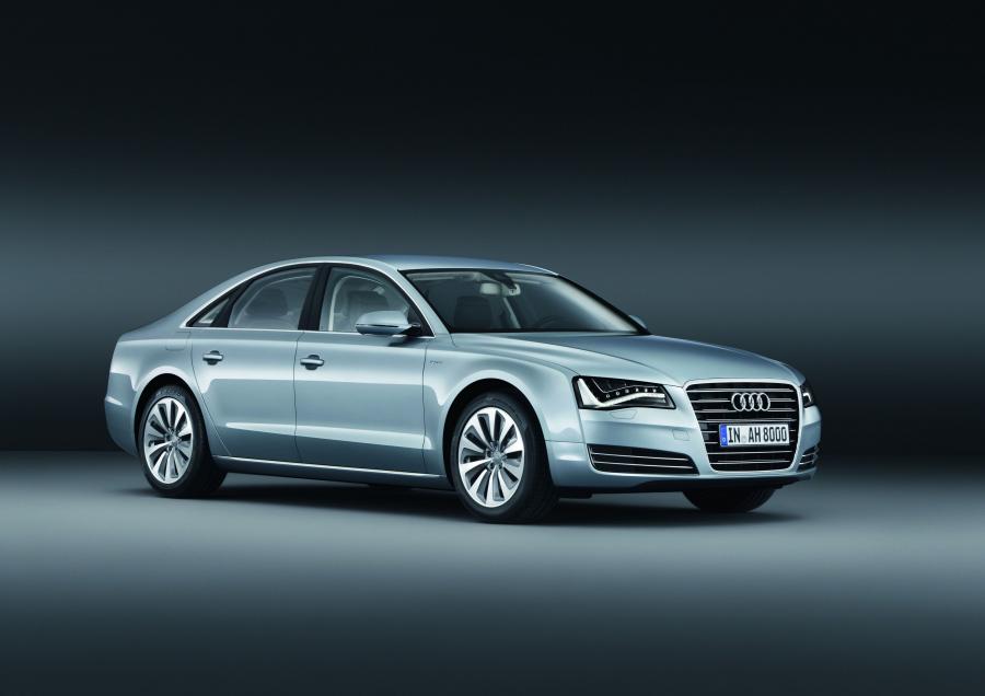  Audi A8 Hybrid (D4) 2011 года  (WW) (фото 4 из 67)
